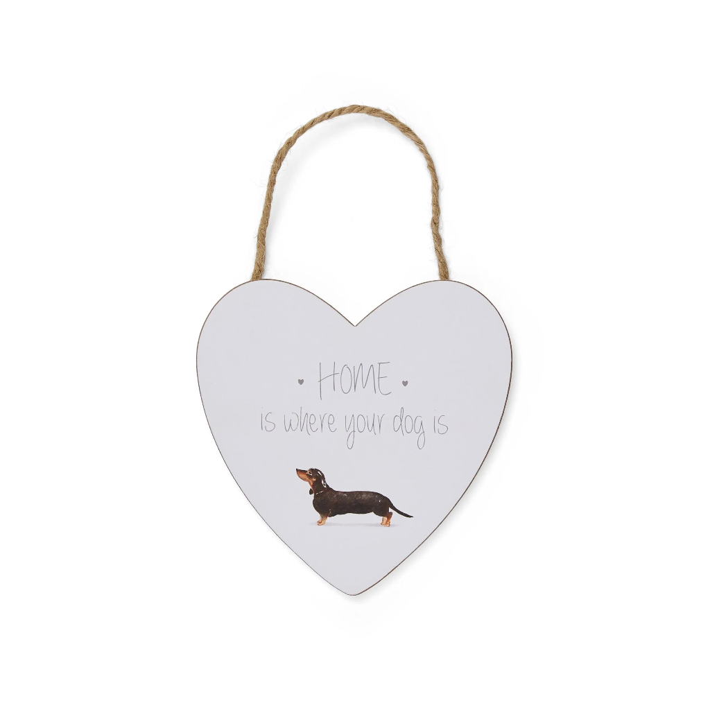 Houten bordje 'Home is where the dog is'